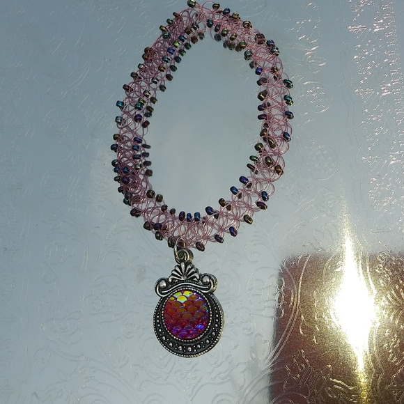 Mermaid scale charm choker necklace - Picture 2 of 4